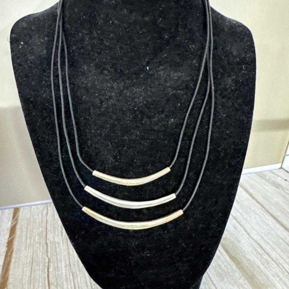 Silpada Black Leather Sterling Silver Tubes Necklace 3 Strands 16-18" Pre-loved